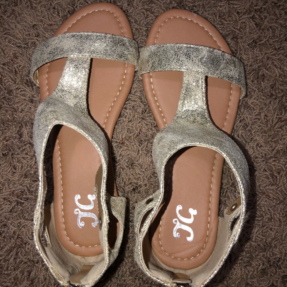 Gold sparkle sandals - Picture 3 of 5